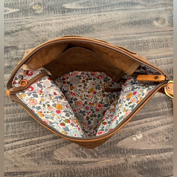 Meanwhile Back On The Farm Midi Hobo - Picture 5 of 8